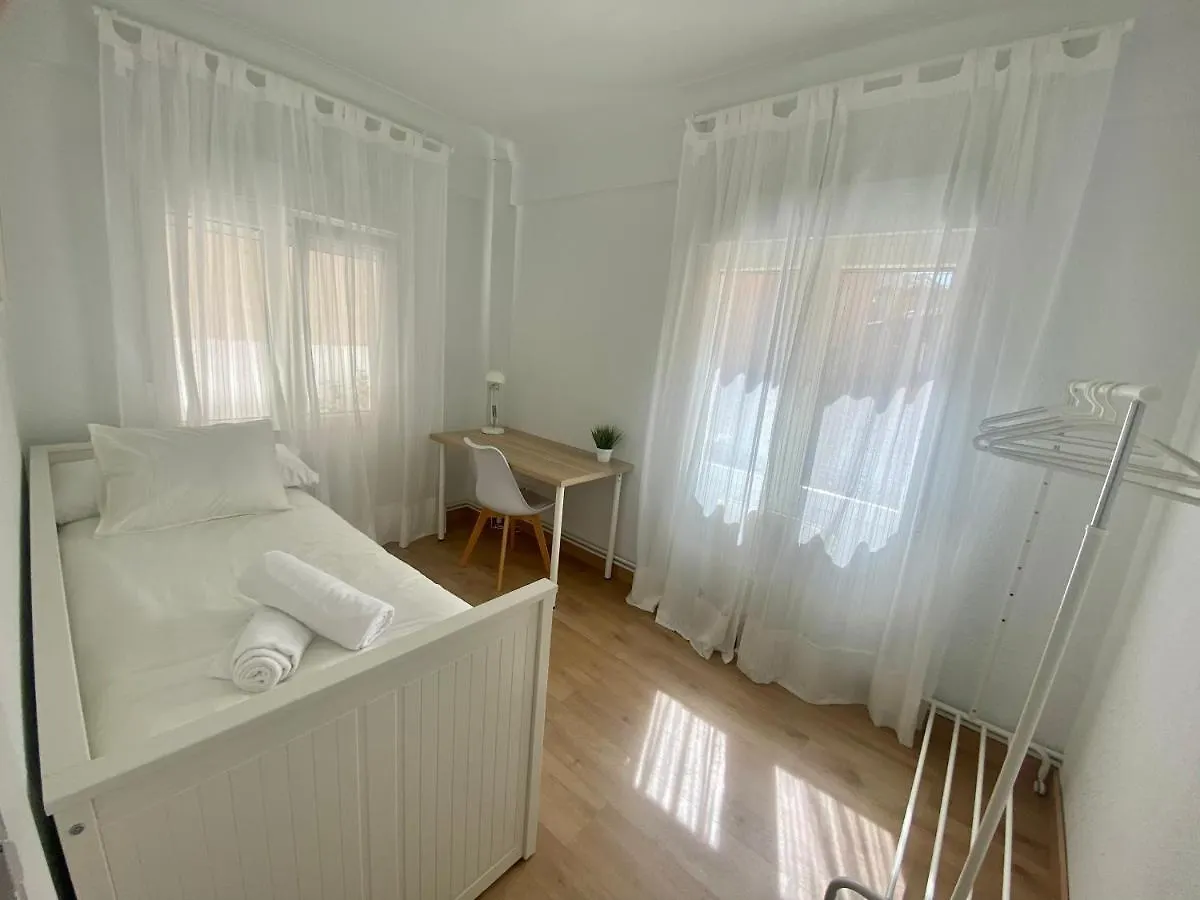 Pleno Centro, Cerca De Todo Con Wifi Gratis Y Ascensor Apartamento Santander 0*,